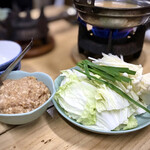 すき焼･鍋物 なべや - 鶏みんち鍋 具材