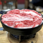 すき焼･鍋物 なべや - 牛肉鉄鍋