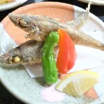 【香 (KAORI) 会席料理】 使用四季不同的食材缤纷的引以为豪的高汤制作的会席料理