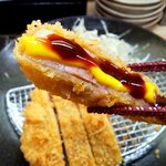 とんかつ & とり天 しげのや食堂 - 勿論ソース＆辛子も旨し