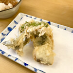 天ぷら よこい - ●一皿目
      ・太刀魚
      ・鱸
      ・稚鮎