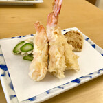 天ぷら よこい - ●二皿目
      ・アスパラガス（長野県）
      ・海老
      ・かぶ