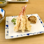 天ぷら よこい - ●二皿目
      ・アスパラガス（長野県）
      ・海老
      ・かぶ