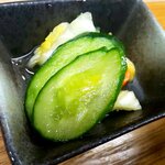 とんかつ & とり天 しげのや食堂 - 手作りの漬物