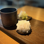 紫檀 手打ち蕎麦と焼鳥 - 盛り盛りの辛味大根