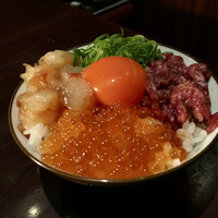焼肉 にくだらけ - 究極の卵かけご飯