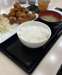 俺のカレー食堂 輪 - 唐揚げ