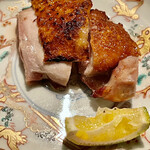 とり茶太郎 - 名古屋コーチンモモ炙り　雌8ヶ月平飼いの巨大モモ肉です