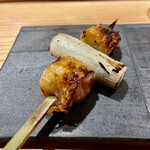 とり茶太郎 - この深谷葱が脂を吸ってとんでもないことになってました