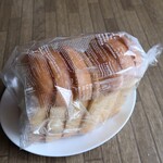 Boulangerie Tokyo - 山型食パン（6枚）　440円