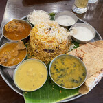 アーンドラ・ダイニング 銀座 - 