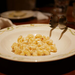 オステリア フルボ - ◉イタリア産4種のチーズソース カヴァタッピ
