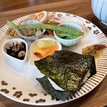 AKESORA - 料理写真:おむすびプレート