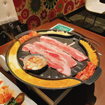 koreAn diNing GOMAmura - 