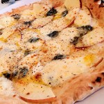 PIZZERIA LA GATTA - 