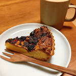 MAISON INCO - テイクアウトしたベリータルトを家でいただきました。しっとりほろほろで美味しかったです。