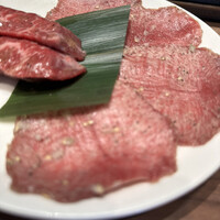 焼肉うしごろ 新宿三丁目店 - 