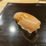 日本橋蛎殻町 すぎた - 子持ち槍烏賊握り 柚子