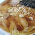 Chuukasoba Shoutarou - ワンタン麺（アップ）