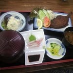 丸八 - カレイの唐揚げ定食 \750