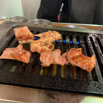 Oosaka Yakiniku Horumon Futago - 