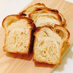 パンストック - パンドミデニッシュ断面