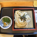 ふる里うどん  - ざる380円＋おでん（豆腐）150円