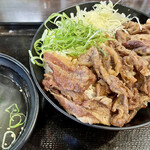 Karubi Don To Sun Doufu Semmon Tenkan Don - カルビ丼 ¥590 (並) + わかめスープ ¥80