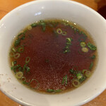 台湾ラーメン大吉 - 大吉飯のスープ