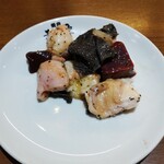 焼肉の和民 - ミックスホルモン(429円)