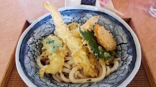 Bukkake Udon Atsuta Ya Honten - 天ぷらぶっかけうどん