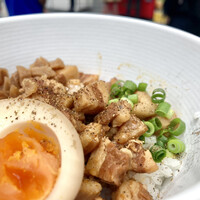 慈華 - 
