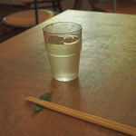 AIDA - 箸置きはお庭の葉っぱ