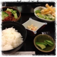 和食處　雲海 - 日替定食。
                今日は、煮込ハンバーグでした。(^^)