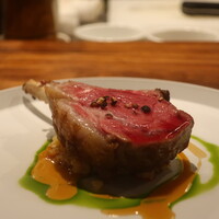 IZA - 羊肉のローストアップ