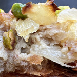 まちのパーラー - 季節のタルト（はっさく）　の断面