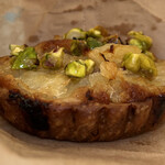 まちのパーラー - 季節のタルト（はっさく）　横から