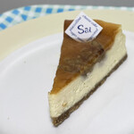 Piaccollina Sai - ゴルゴンゾーラとくるみのチーズケーキ