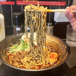 香氣　四川麺条  - 烈火黒胡麻担担麺980円、ネギ増し