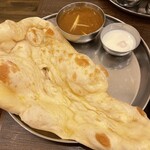 ターリー屋  - インドカレー定食ナン マトンカレー