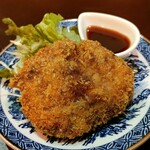 Motsuyaki Junchan - 牛タンひき肉のメンチ