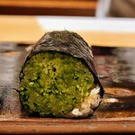 鮨 龍次郎 - きゅうりだらけのカッパ巻き