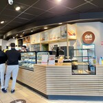 deli by Shell - サービスエリア内のお店♪