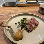 IZA - ヨーロッパキジハトのソテー、シェリービネガー、アンチョビ、ケッパーレバーソース、ハトのコンフィー