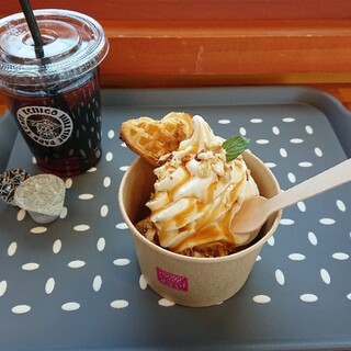 ローズカフェ_0