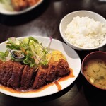 洋食の朝日 - ビフカツと男性ご飯