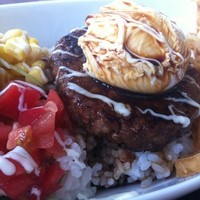 ジンジャーズビーチ - ロコモコ