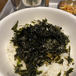セマウル食堂肉 - 韓国海苔たくさん掛けました（笑）
