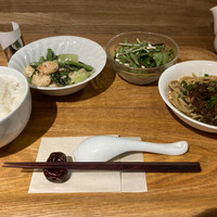 南青山エッセンス - 