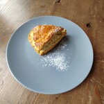 ユノ カフェ - 紅茶レモンスコーン(ホイップなし)